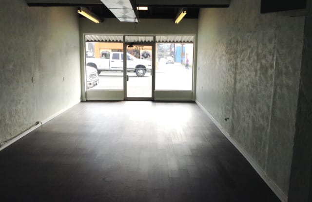 776 SW 6th St Gallery 2