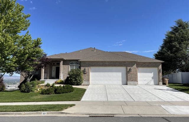 561 Rocky Knoll Ln - 561 Rocky Knoll Lane, Draper, UT 84020