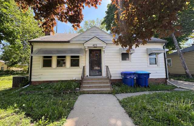 425 3rd Avenue Southeast photos photos