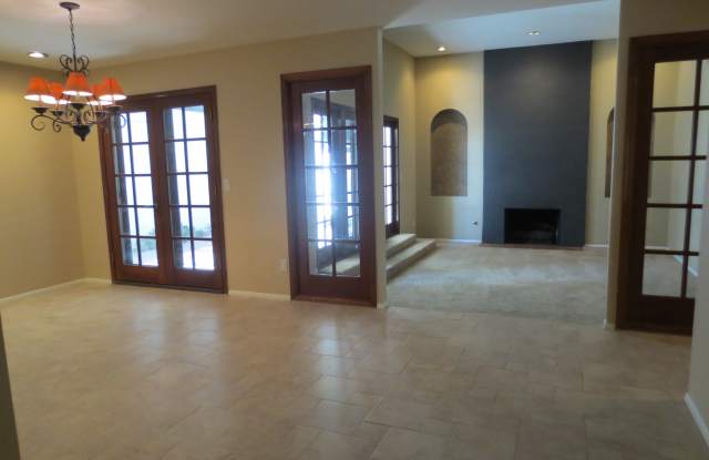 4834 N. 35th Pl. Gallery 2