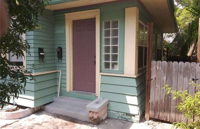 708 GROVE - 708 Grove Street North, St. Petersburg, FL 33701