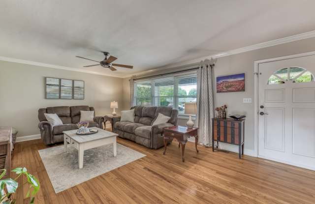 1307 Lynnwood Drive Gallery 4