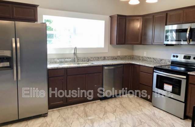 4672 W Lee Hwy photos photos