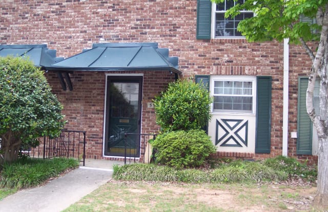 5551 Kingsport Drive - 5551 Kingsport Dr, Sandy Springs, GA 30342