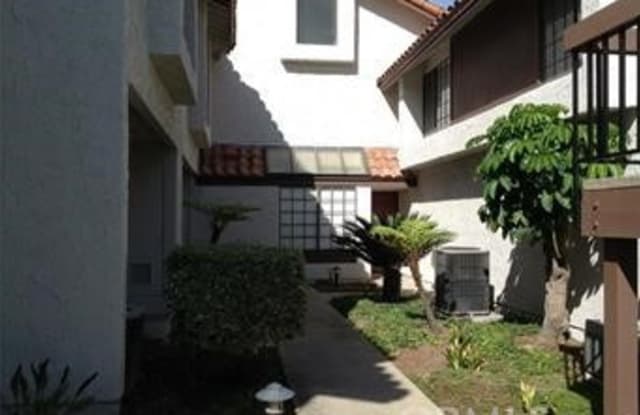 211 Oahu Way - 211 Oahu Way, Placentia, CA 92870