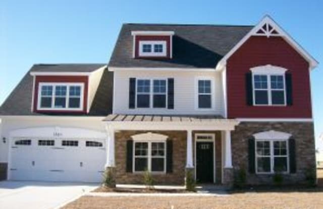 3520 Castlefield Ln - 3520 Castlefield Lane, Hope Mills, NC 28306
