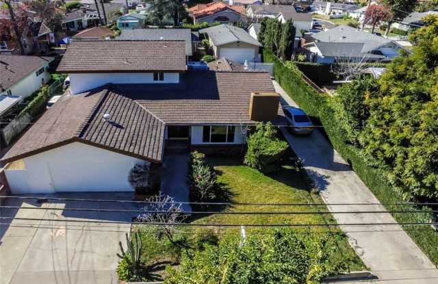 6521 N Muscatel Avenue Gallery 2