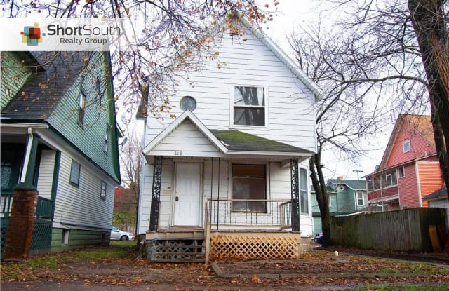 619 Pearl St - 619 Pearl Street, Kalamazoo, MI 49007