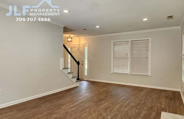 4456 Alexander Hill Court Gallery 3