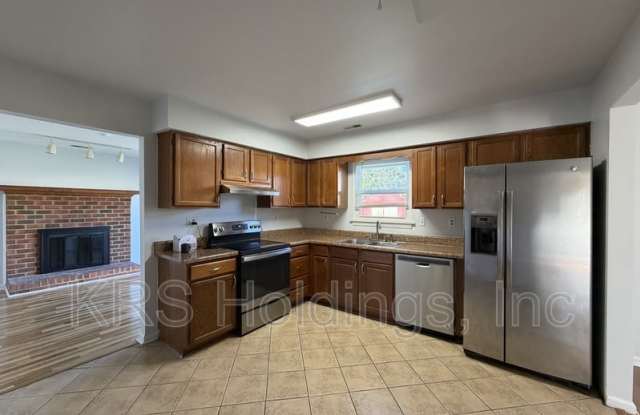 2005 Falls Church Ct Gallery 4