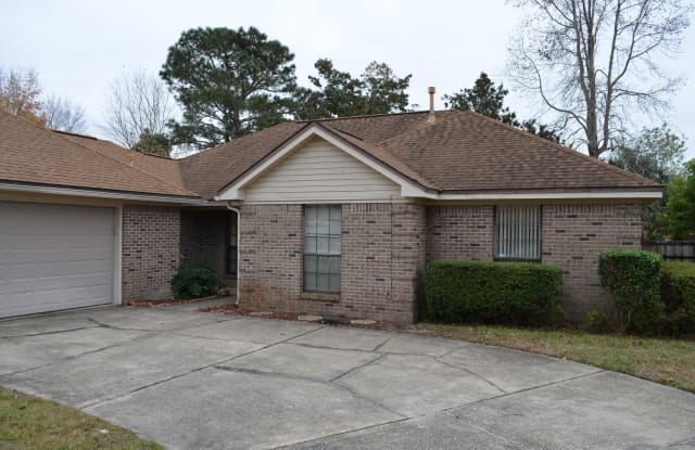 833 Overbrook Drive - 833 Overbrook Drive, Wright, FL 32547
