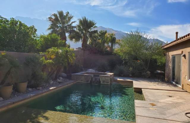 909 Mira Grande - 909 Mira Grande, Palm Springs, CA 92262