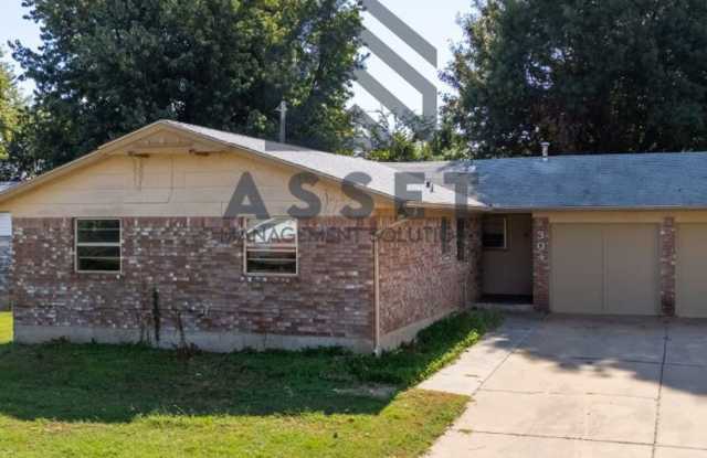 Cute 5 Bedroom House! photos photos Cute 5 Bedroom House! photos photos