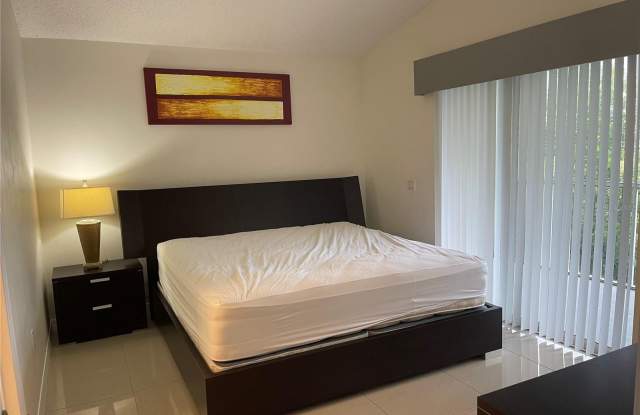 3166 SUN LAKE Court Gallery 4