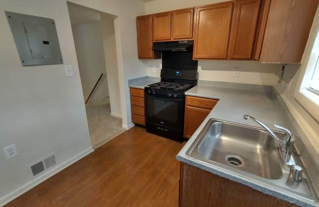 6116 Northwood DriveAPT B Gallery 2