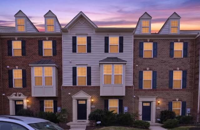 5363 S CENTER Drive Gallery 1