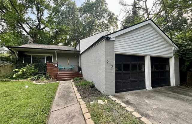 4BR Home | 2-Car Garage, Fenced Yard & Central Location Gallery 1