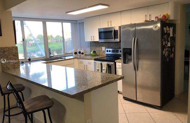21241 SW 97th Ct Gallery 4
