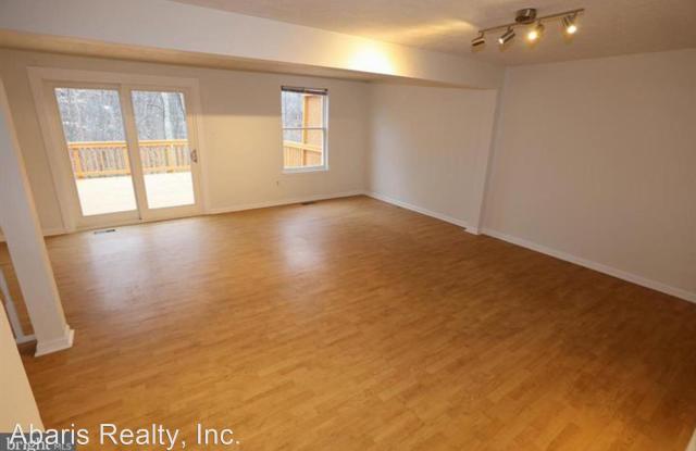 3626 Van Horn Way Gallery 4