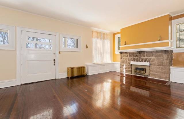 19 Hillside Drive Gallery 2