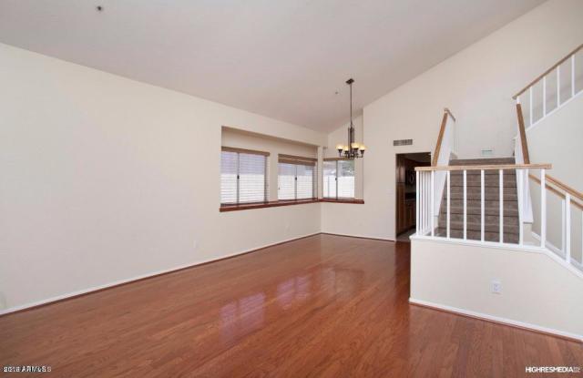 8927 E FLORIADE Drive Gallery 3