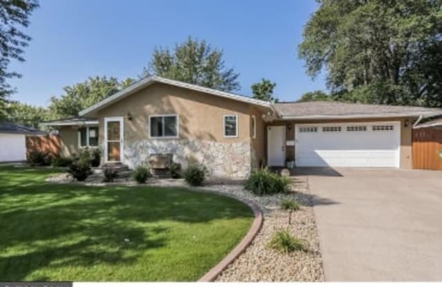 6050 6th Street NE - 6050 6th Street Northeast, Fridley, MN 55432