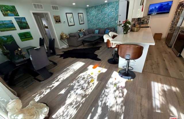 843 4th St photos photos