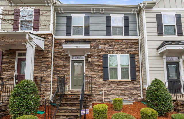 MOVE-IN SPECIAL: Apply now and receive $500 off your first full month’s rent! Gallery 3