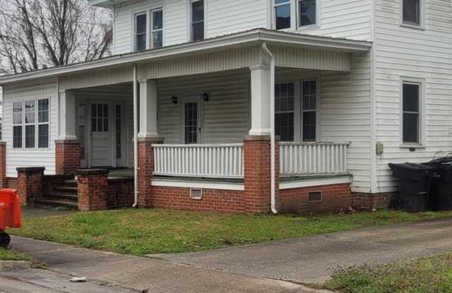 313 Culpepper Street Gallery 1