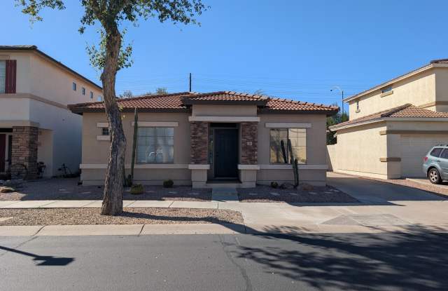 246 N SEYMOUR Street photos photos