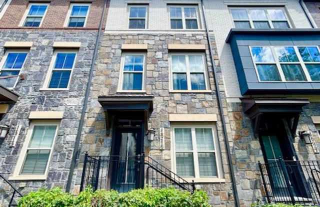 Beautiful 4 level TH, 3BR, 3.5BA in a superb location! photos photos Beautiful 4 level TH, 3BR, 3.5BA in a superb location! photos photos