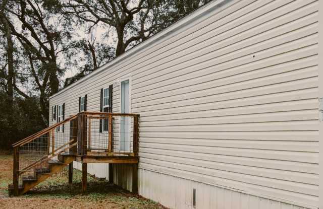 1421 Cody Road North photos photos