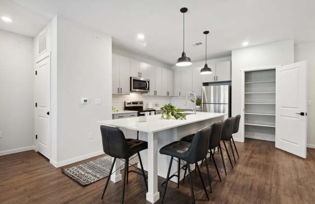 Grant Row Lofts photos photos