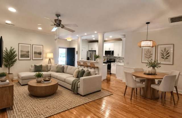 1600 Sturdivant Drive Gallery 1