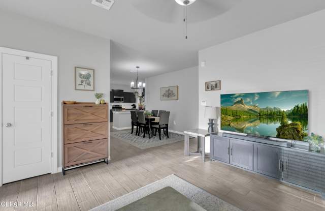 11352 Hidalgo Drive Gallery 4