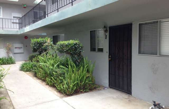 Completely updated Clairemont Condo photos photos