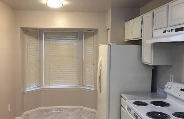 3809 Glenview Terrace Gallery 2