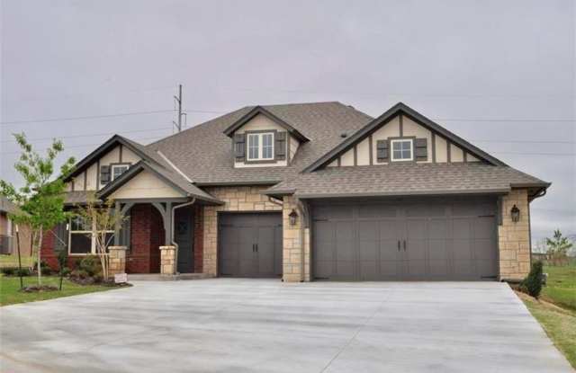 4 Bedroom 2 Bathroom Home in East Edmond with 3 Car Garage - Edmond Schools photos photos 4 Bedroom 2 Bathroom Home in East Edmond with 3 Car Garage - Edmond Schools photos photos