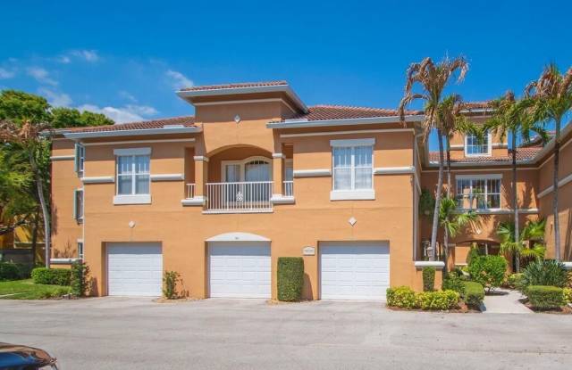 5020 Fairways Circle unit: 202 photos photos