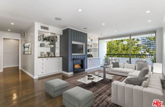 906 N Doheny Dr unit: 311 photos photos