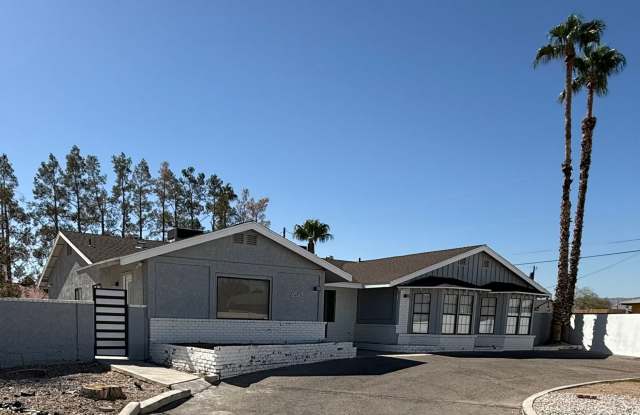 Furnished Ranch-Style Home with Casita – Over 1/2 Acre! photos photos