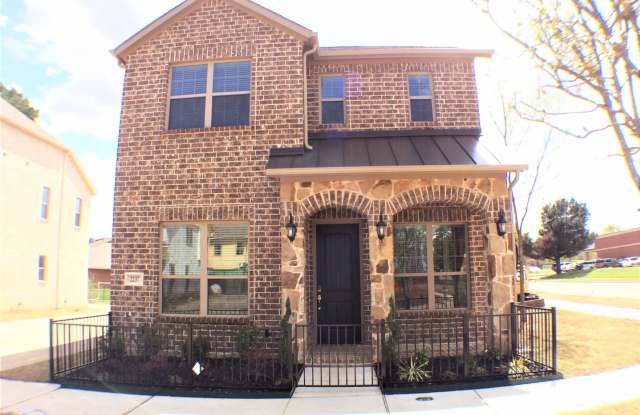 The Pinnacle At Riverwalk Combine Urban Living With The Comfort Of Home! - 2237 Zenith Avenue, Flower Mound, TX 75028