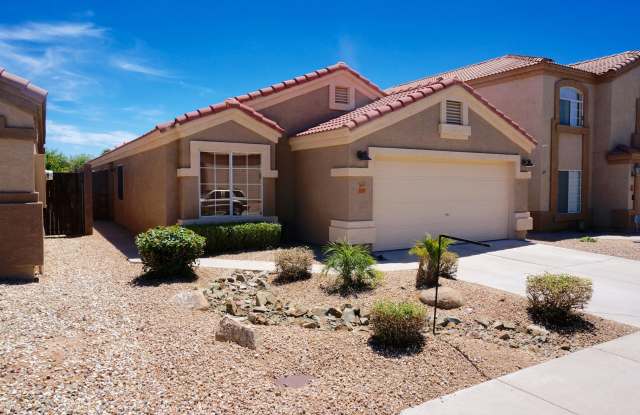 3033 E HONONEGH Drive - 3033 East Hononegh Drive, Phoenix, AZ 85050
