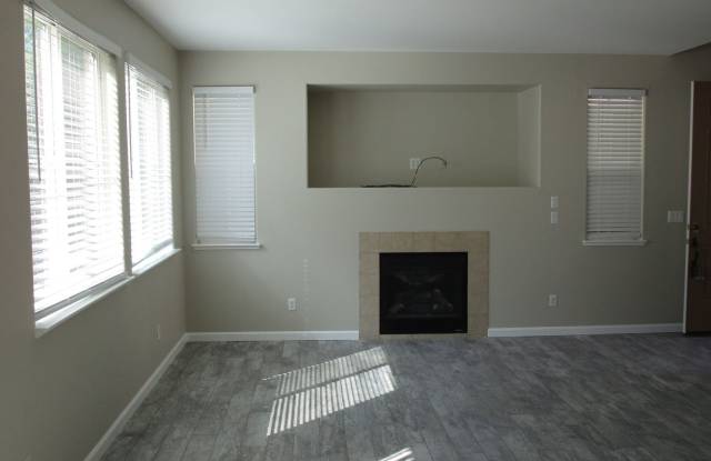 Siena- Green Valley Home Gallery 3