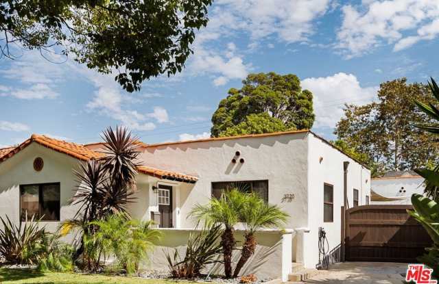 3720 Military Ave photos photos