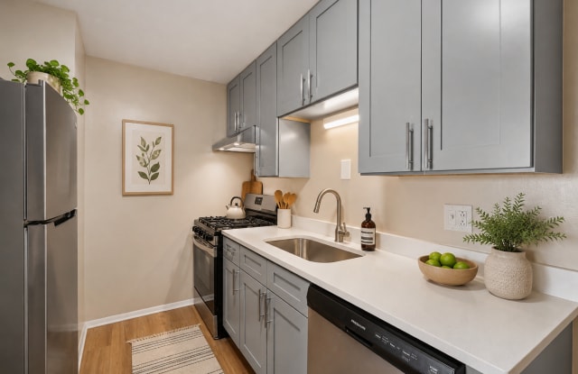 Hoffman Hills Apartments Gallery 4