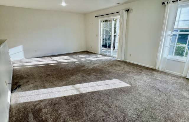 114 Barrington Court - 1 Gallery 2