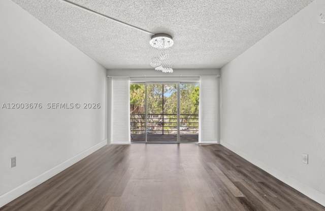 4235 N University Dr Gallery 2