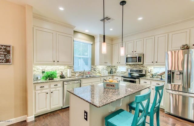 10204 E ISLETA Avenue - 10204 East Isleta Avenue, Mesa, AZ 85209