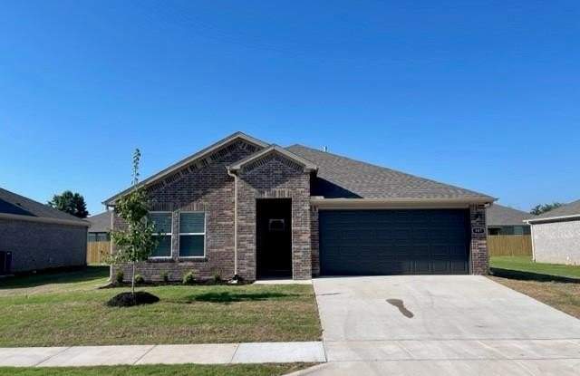 907  W Nursery  RD - 907 West Nursery Road, Rogers, AR 72758